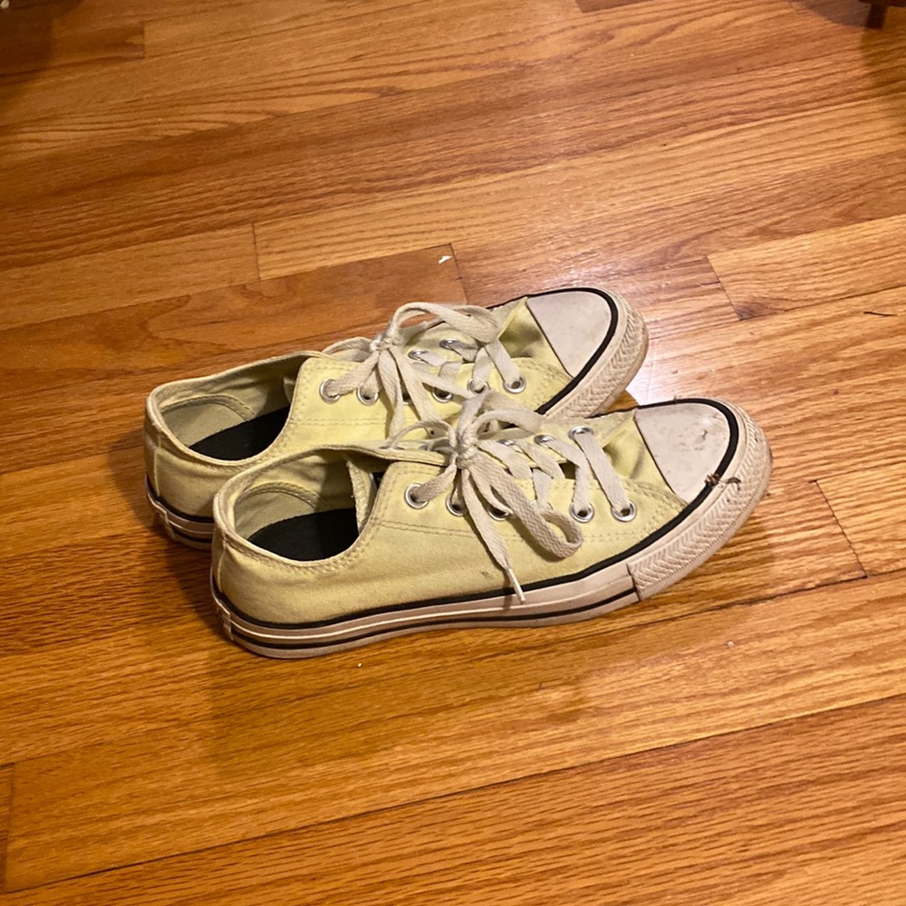 converse, 7, yellow